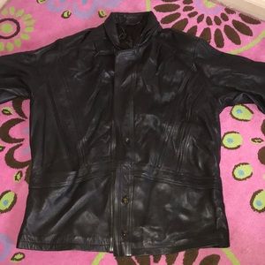 Men’s REAL LEATHER JACKET MISSING TWO BUTTONS